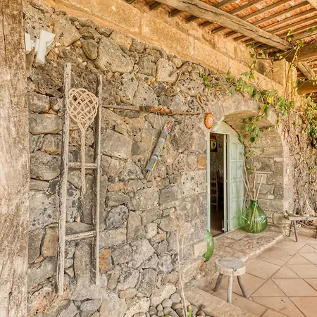 Guest House Torre Mozza Πανσιόν