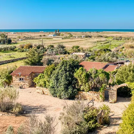 Guest House Torre Mozza بيت ضيافة 3*