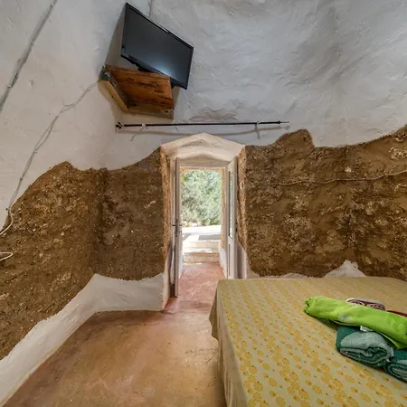 Guest House Torre Mozza 3* توري موتسا