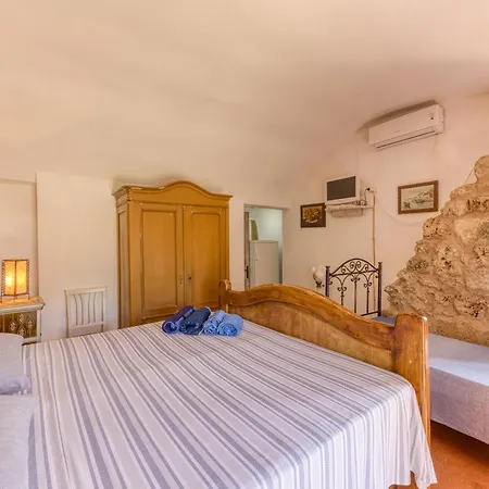 Guest House Torre Mozza 3*